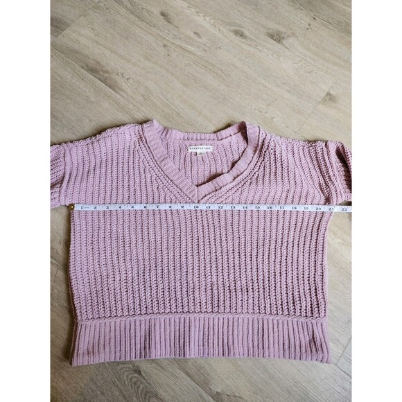 Aeropostal Women’s Pink Chenille V-Neck Sweater Size XS - Picture 4 of 7